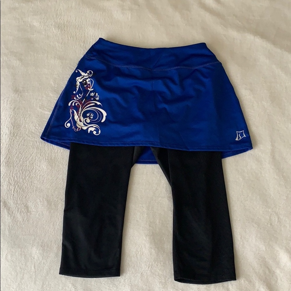RARE!! Skirt sports skirt with leggings under